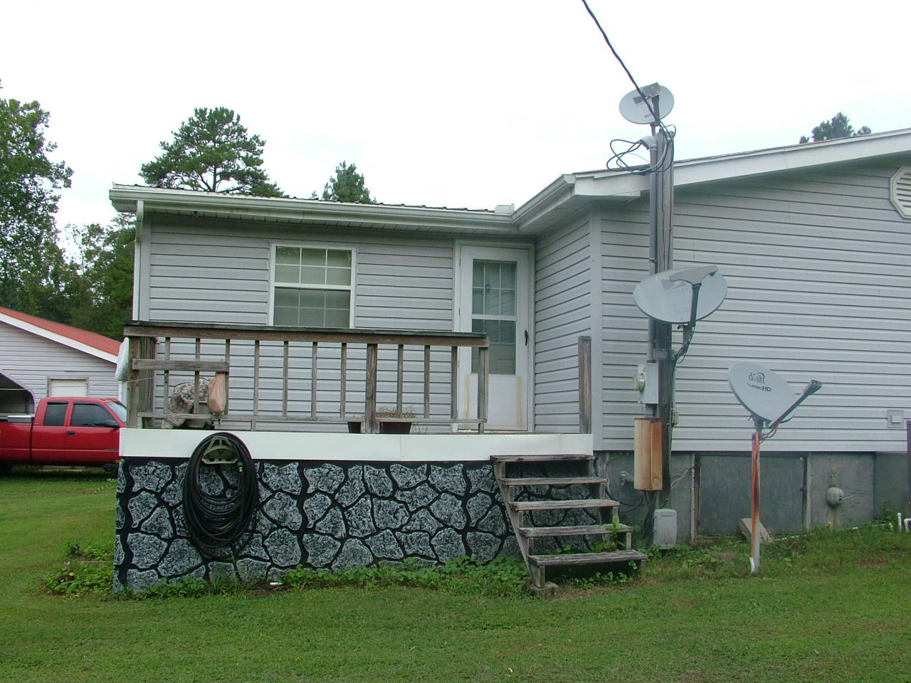 347 County Road, Unit 296 Sweetwater, TN 37874 - Photo 17 of 34 back deck