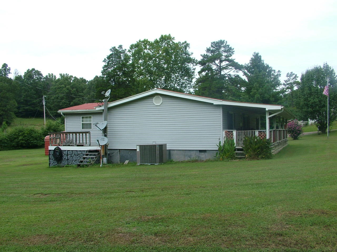 347 County Road, Unit 296 Sweetwater, TN 37874 - Photo 24 of 34 side view of home