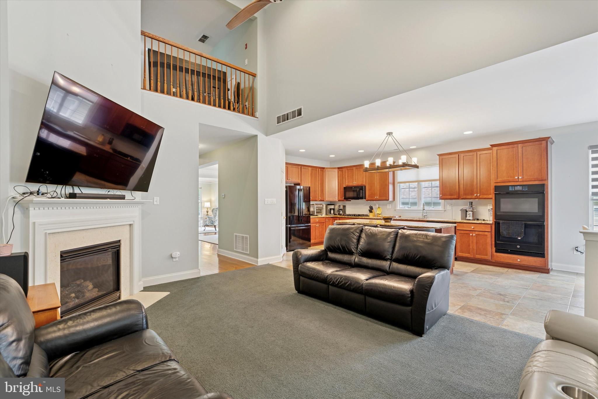 304 Gilmer Road Coatesville, PA 19320 - Photo 8 of 35 Family Room
