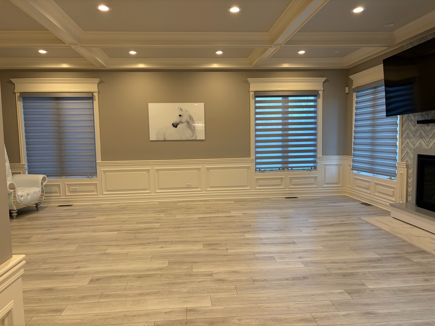 7381 South Madison Street Burr Ridge, IL 60527 - Photo 12 of 30 a view of an empty room