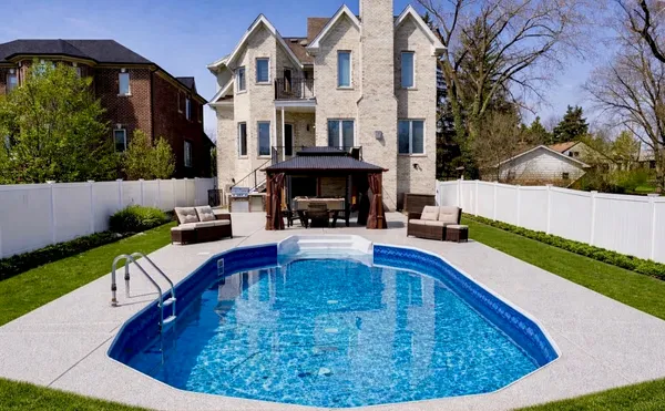 $1,895,000 | 7381 South Madison Street, Burr Ridge, IL 60527