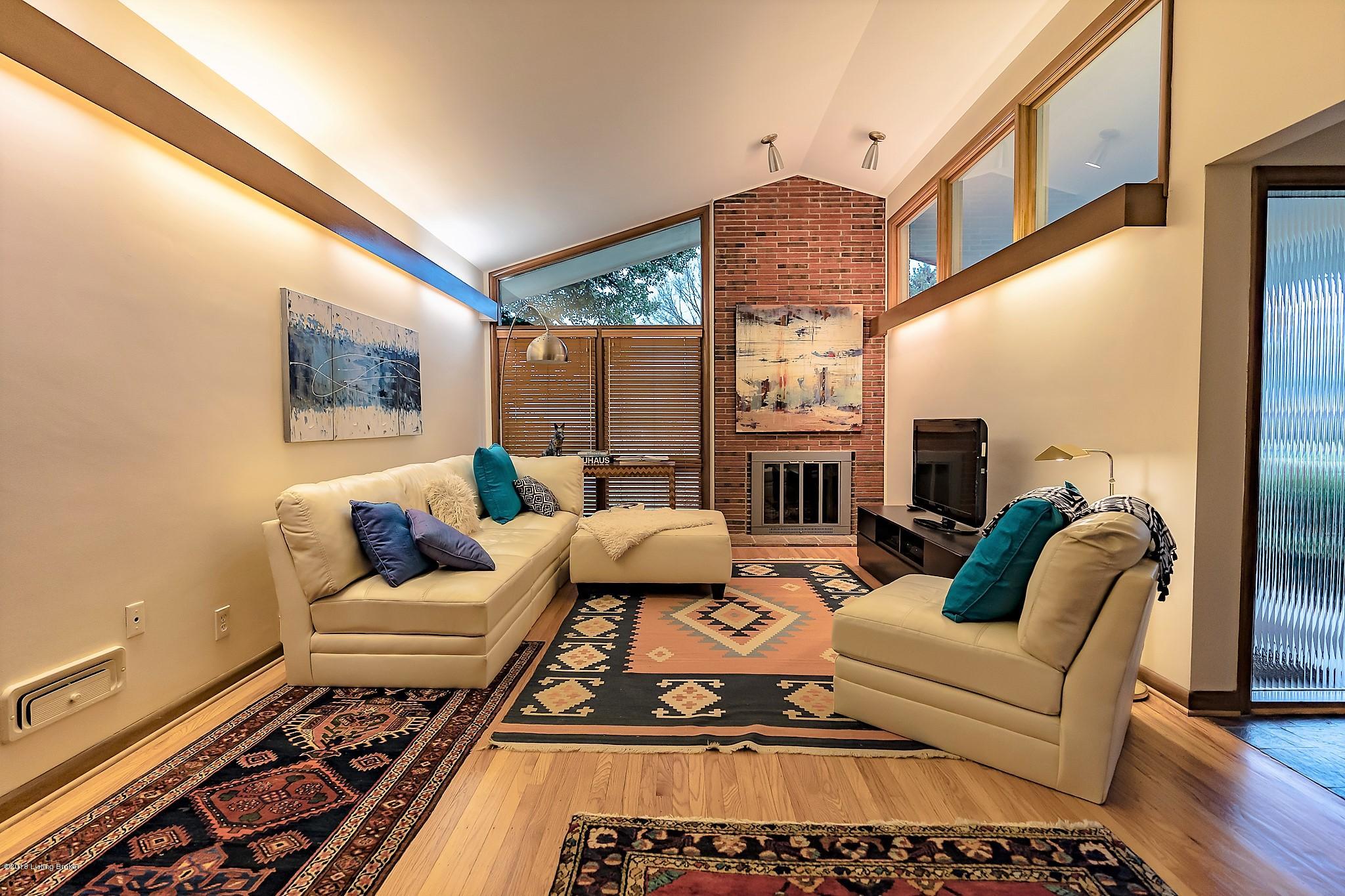 7205 Boxwood Road Louisville, KY 40222 - Photo 4 of 41 Family Rm