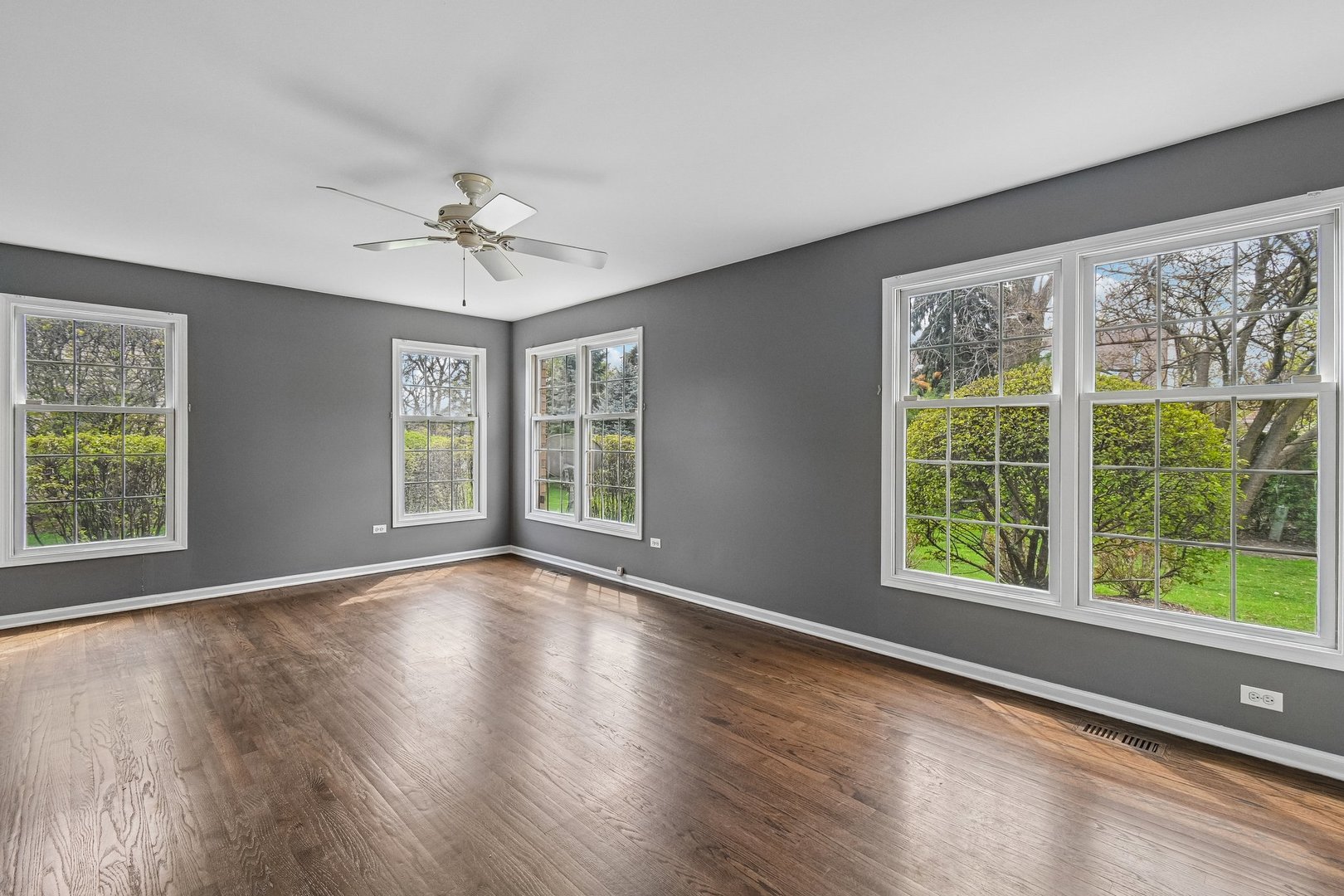 12228 Sumner Street Lemont, IL 60439 - Photo 8 of 36 Gallery Image 8