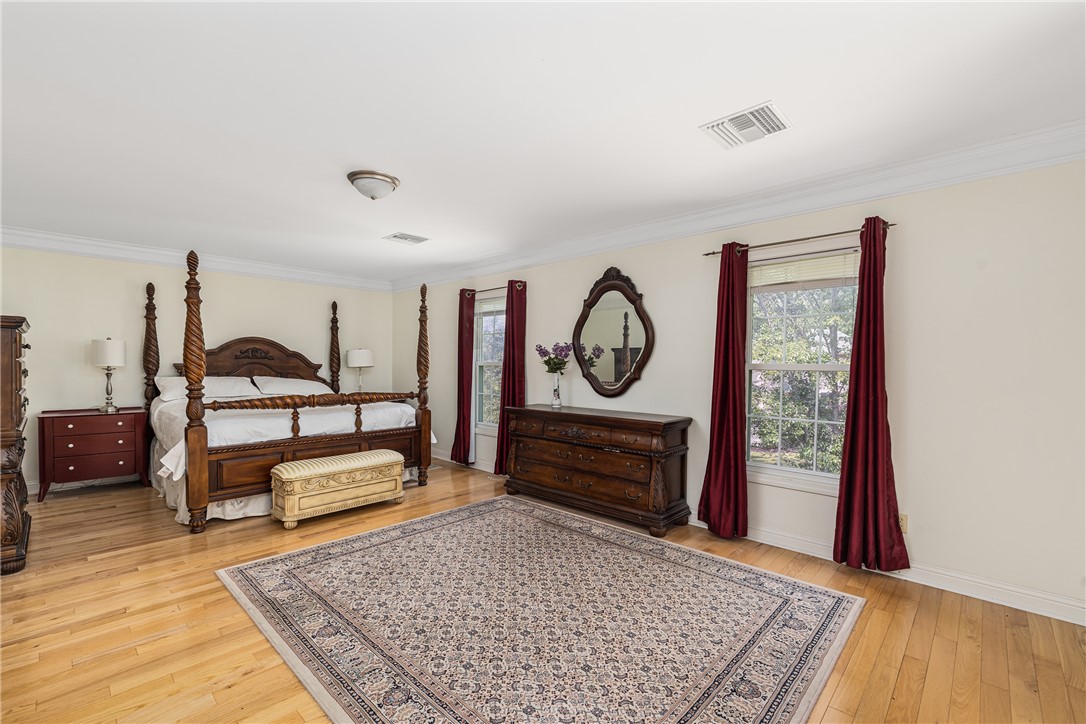 421 Sowams Road Barrington, RI 02806 - Photo 19 of 46