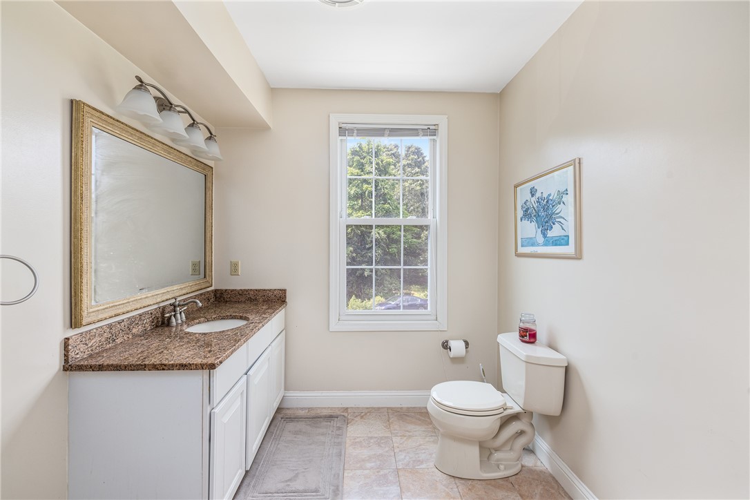 421 Sowams Road Barrington, RI 02806 - Photo 28 of 46 Main bath, 2nd floor