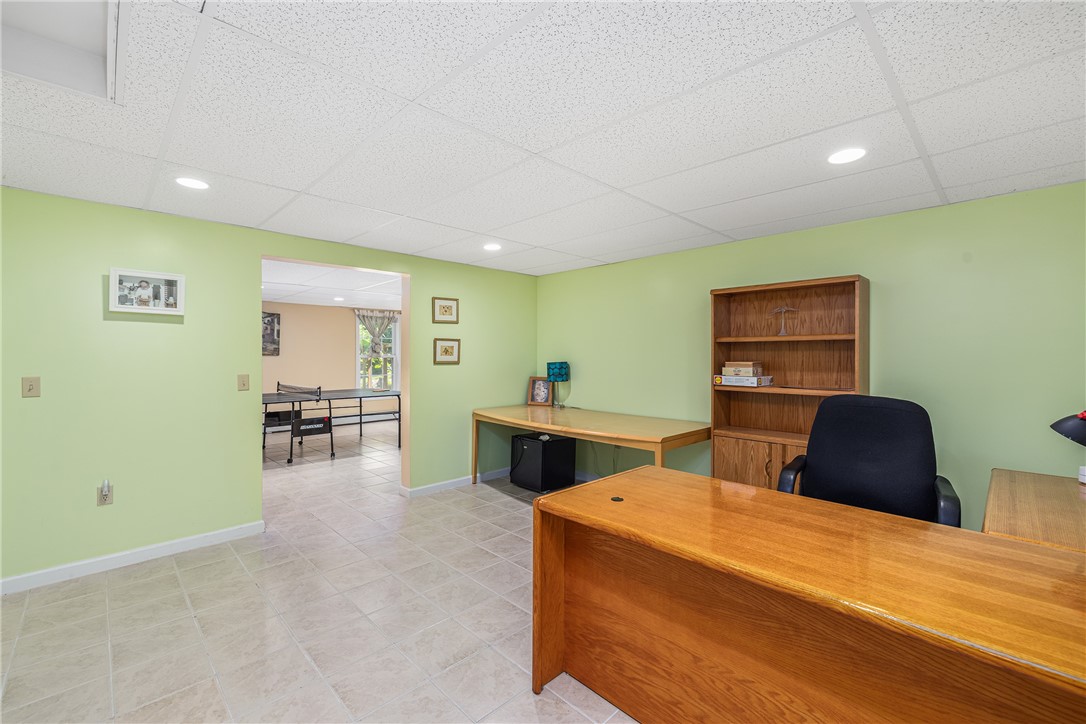 421 Sowams Road Barrington, RI 02806 - Photo 32 of 46