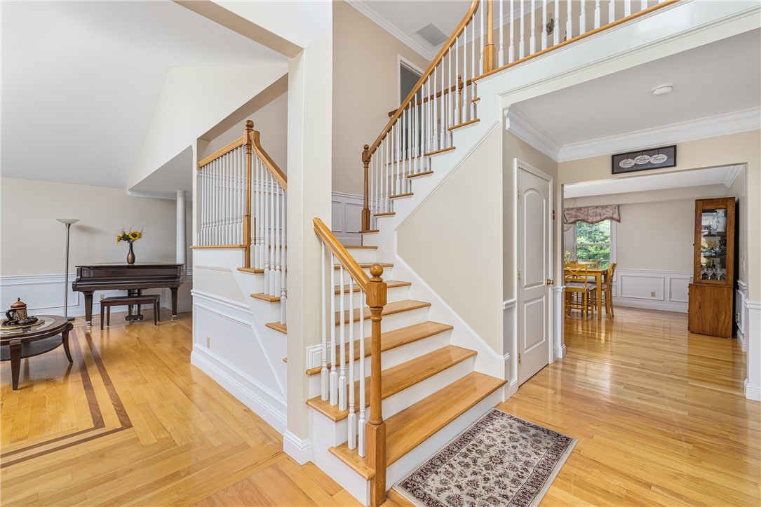 421 Sowams Road Barrington, RI 02806 - Photo 4 of 46