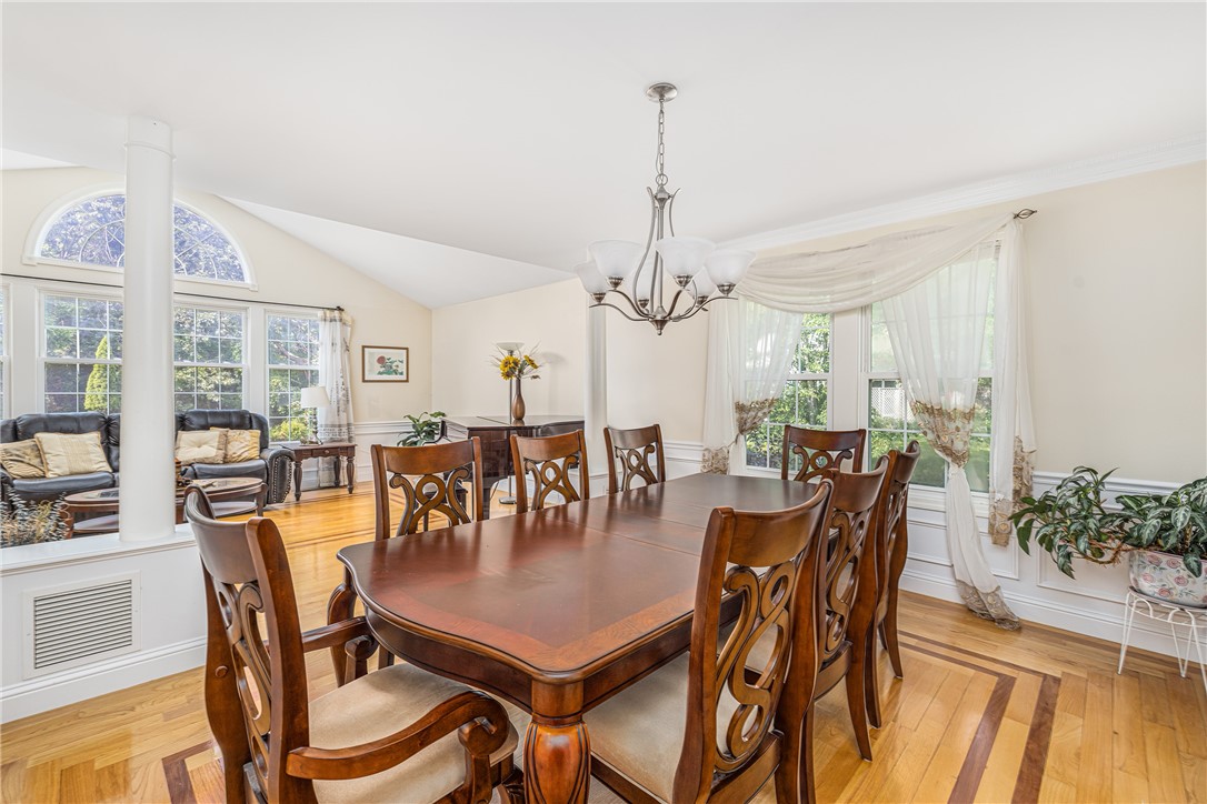 421 Sowams Road Barrington, RI 02806 - Photo 8 of 46