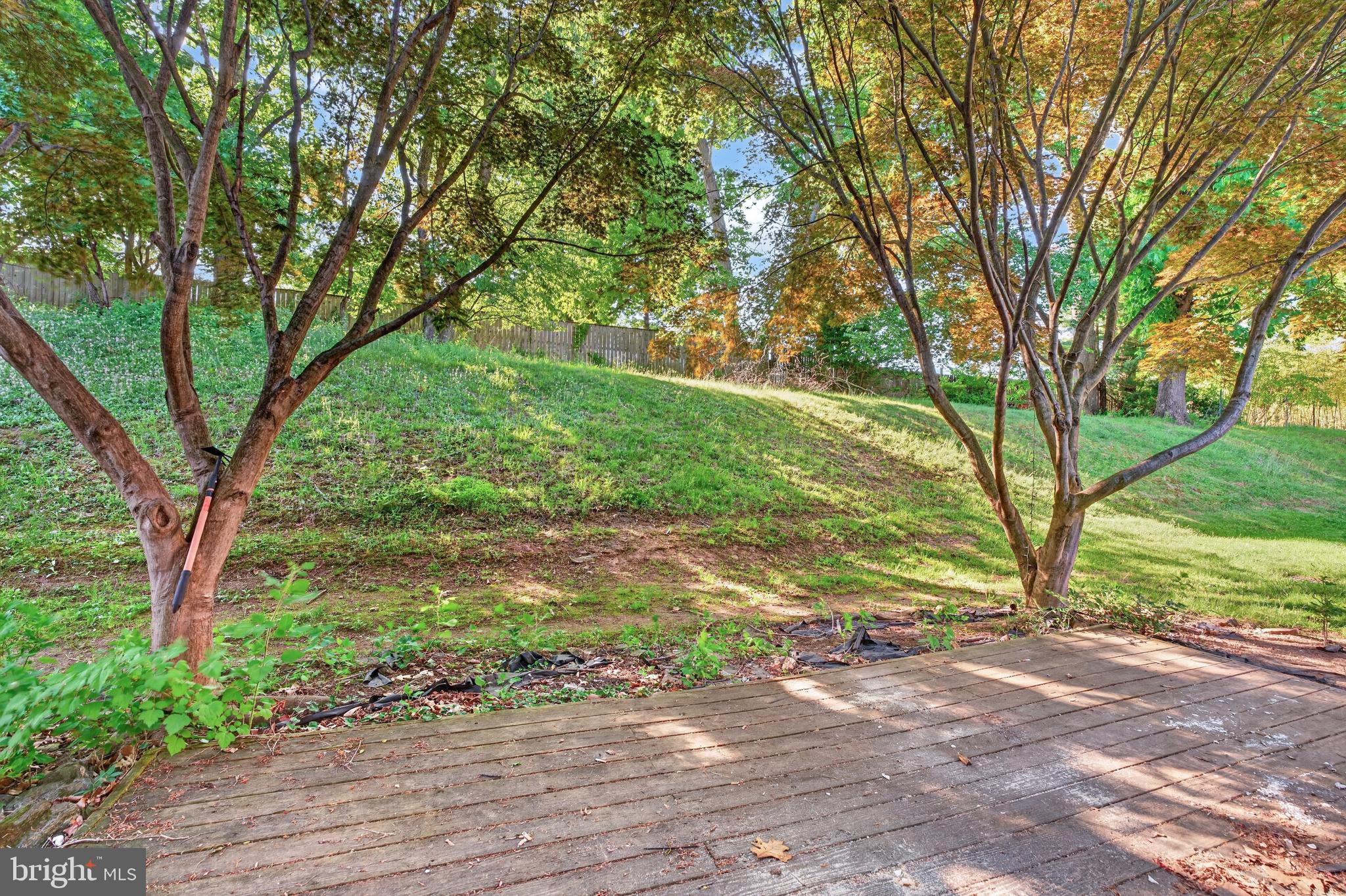 9333 Pan Ridge Road Baltimore, MD 21234 - Photo 3 of 37