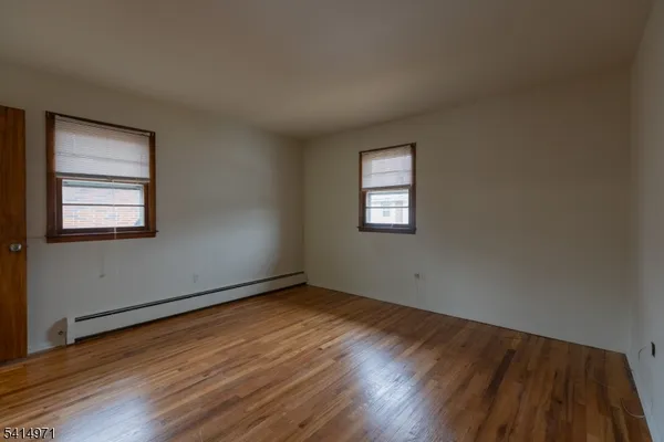 $2,500 | 318 Kennedy Drive, Linden, NJ 07036