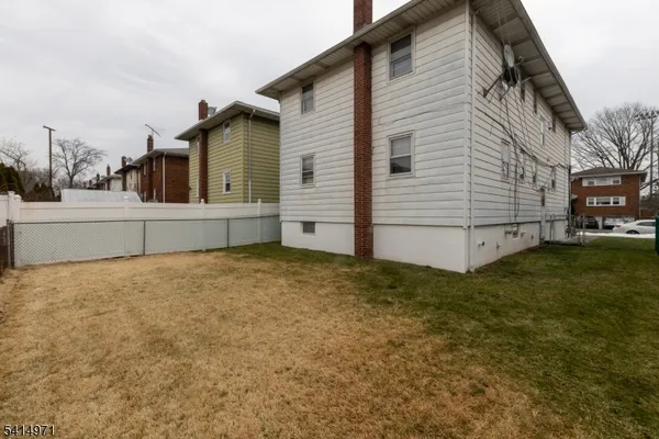 $2,500 | 318 Kennedy Drive, Linden, NJ 07036