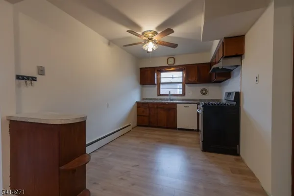 $2,500 | 318 Kennedy Drive, Linden, NJ 07036