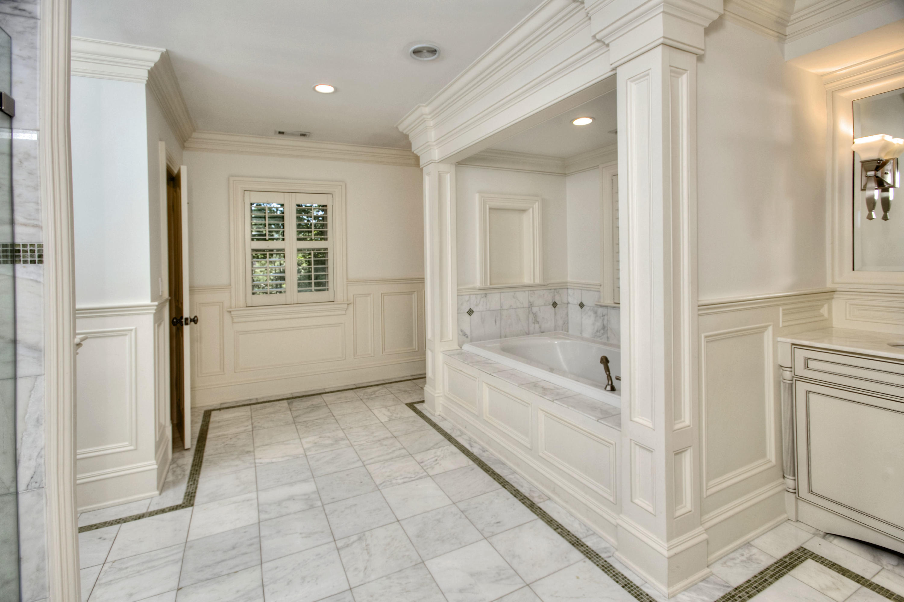 536 Roxbury Road Stamford, CT 06902 - Photo 15 of 38 a bathroom with a bathtub and shower