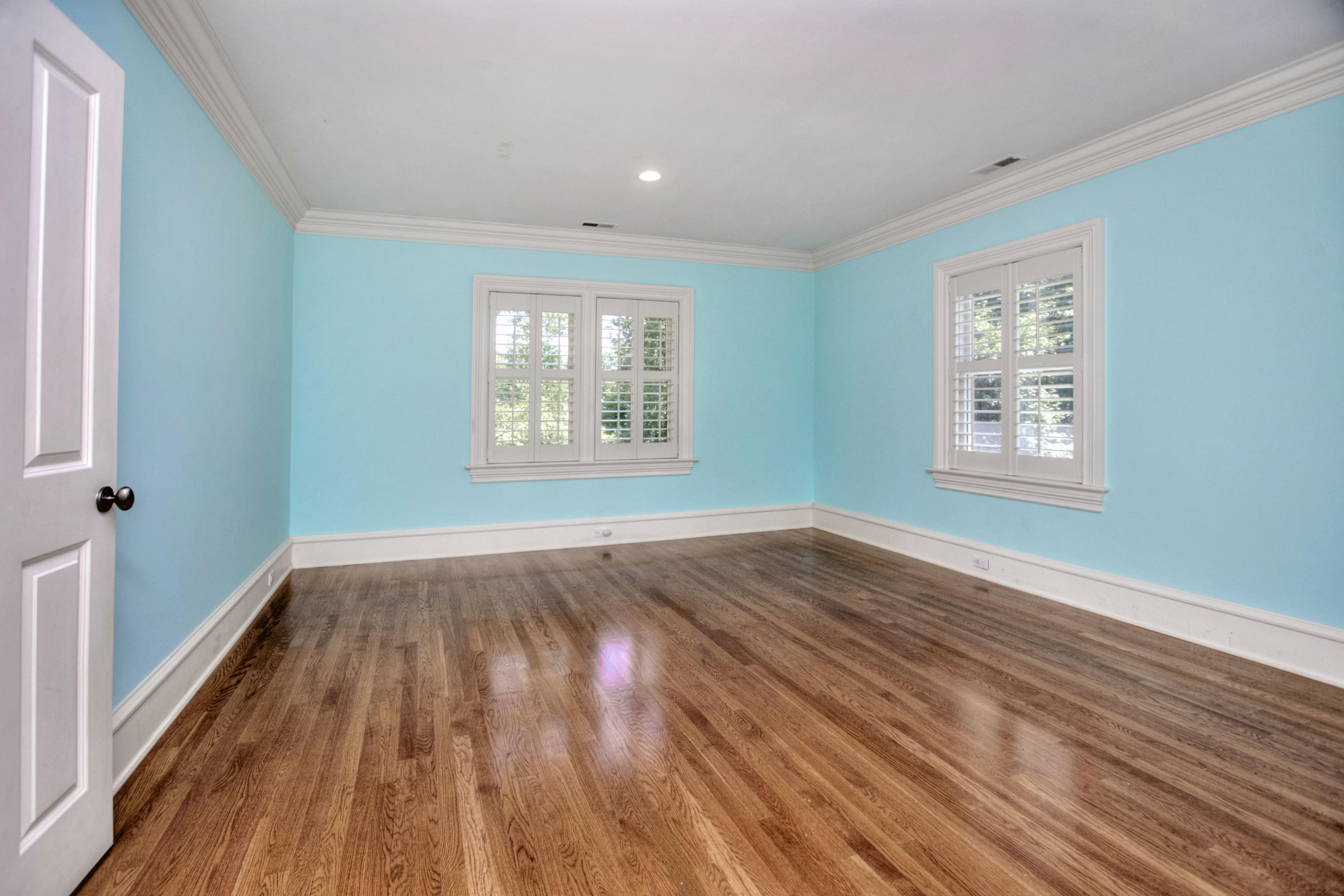 536 Roxbury Road Stamford, CT 06902 - Photo 19 of 38 wooden floor in an empty room with a window
