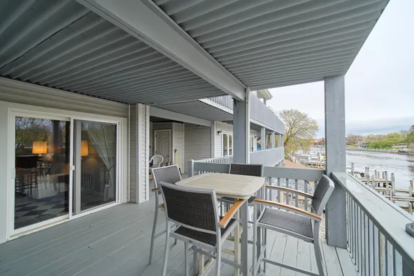 $315,900 | 315 5th Avenue, Unit 17, Manistee, MI 49660