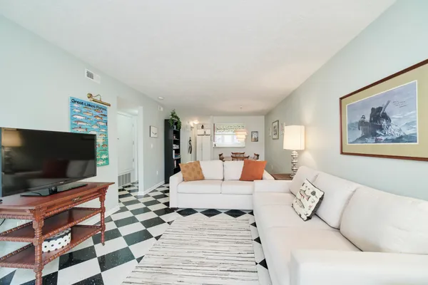$315,900 | 315 5th Avenue, Unit 17, Manistee, MI 49660