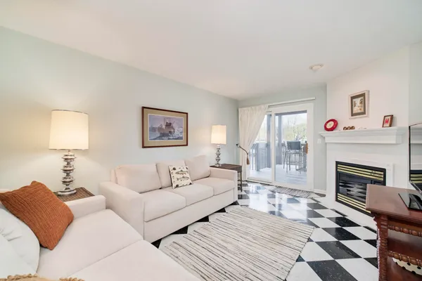 $315,900 | 315 5th Avenue, Unit 17, Manistee, MI 49660
