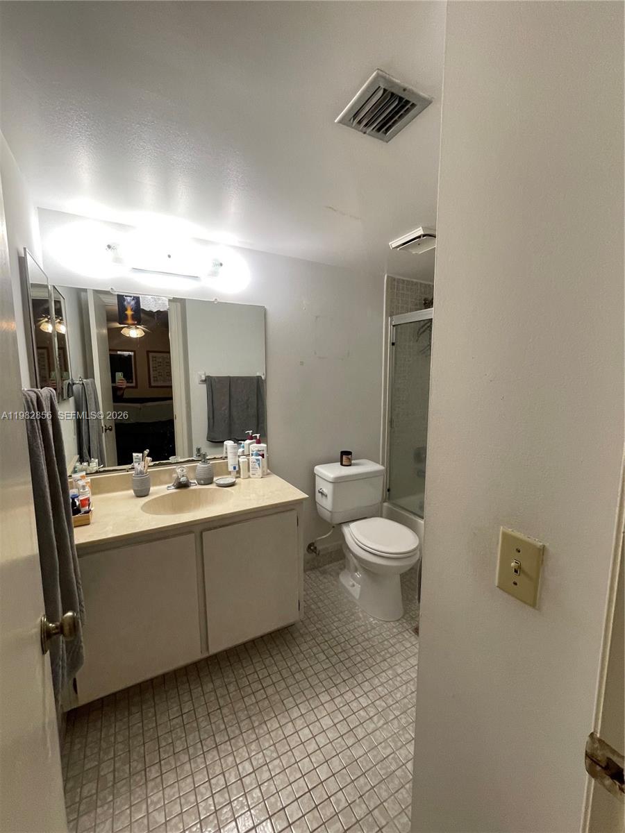 6800 Cypress Road, Unit 305 Plantation, FL 33317 - Photo 9 of 9