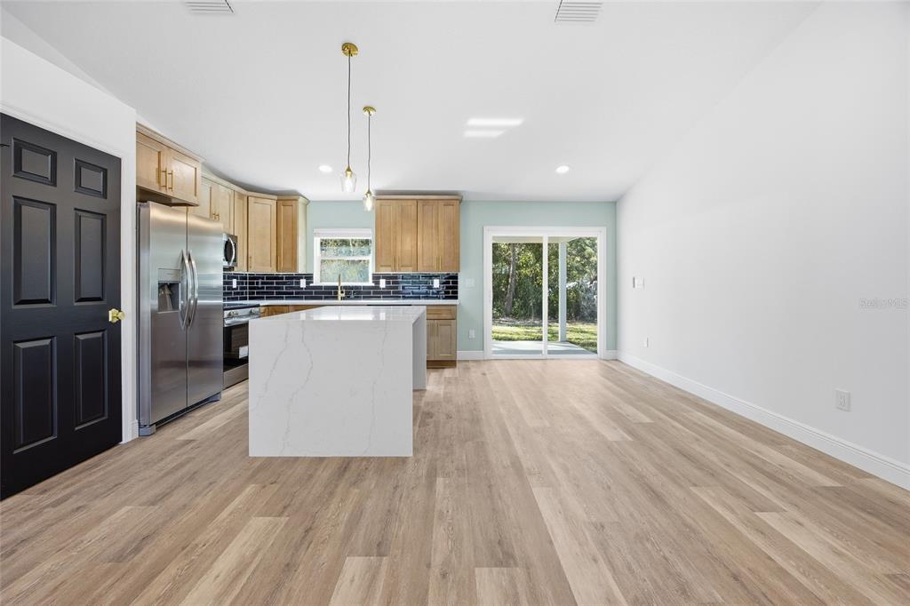 8 Spring Loop Ocala, FL 34472 - Photo 10 of 40