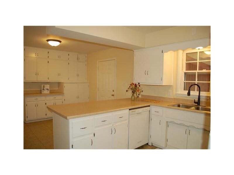 4061 Melbourne Road Indianapolis, IN 46228 - Photo 7 of 17 Gallery Image 7