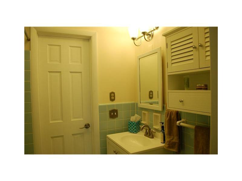 4061 Melbourne Road Indianapolis, IN 46228 - Photo 10 of 17 Gallery Image 10