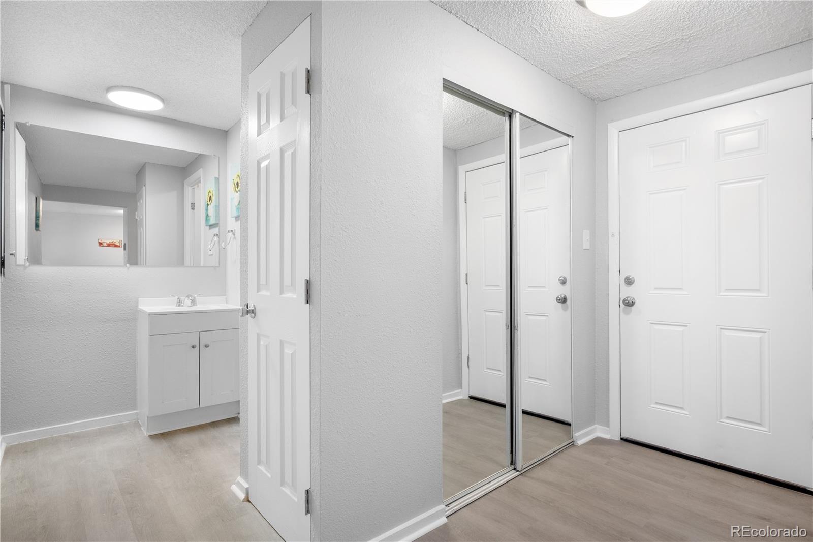 1306 South Parker Road, Unit 162 Denver, CO 80231 - Photo 7 of 14