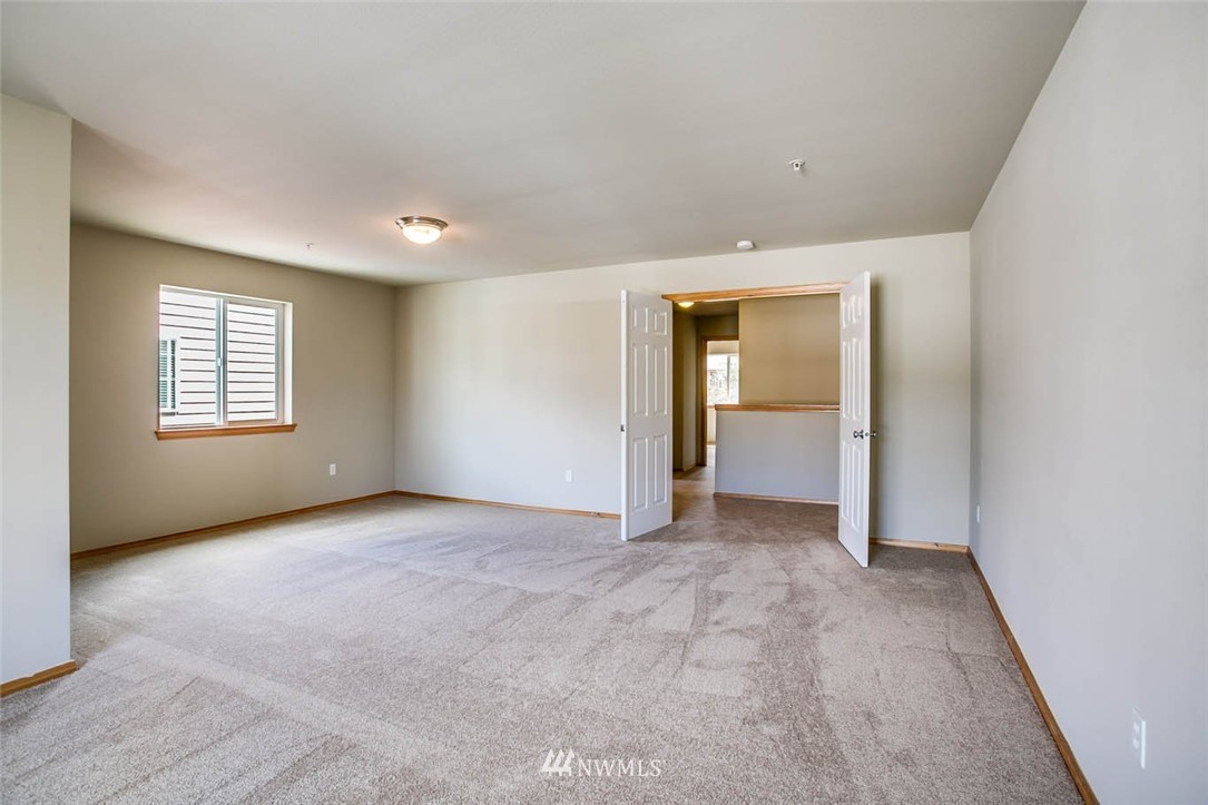 5213 Northeast 11th Court Renton, WA 98059 - Photo 21 of 25