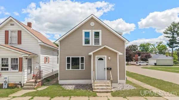 $115,000 | 500 Iron Street, Norway, MI 49870