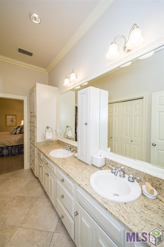 7962 Wrenwood Boulevard, Unit B Baton Rouge, LA 70809 - Photo 25 of 37