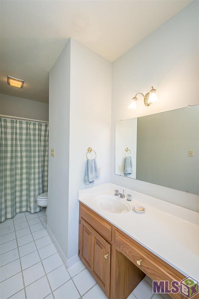 7962 Wrenwood Boulevard, Unit B Baton Rouge, LA 70809 - Photo 29 of 37