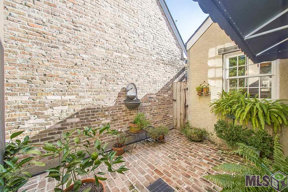 7962 Wrenwood Boulevard, Unit B Baton Rouge, LA 70809 - Photo 32 of 37