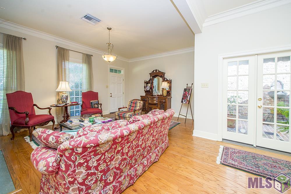 7962 Wrenwood Boulevard, Unit B Baton Rouge, LA 70809 - Photo 8 of 37