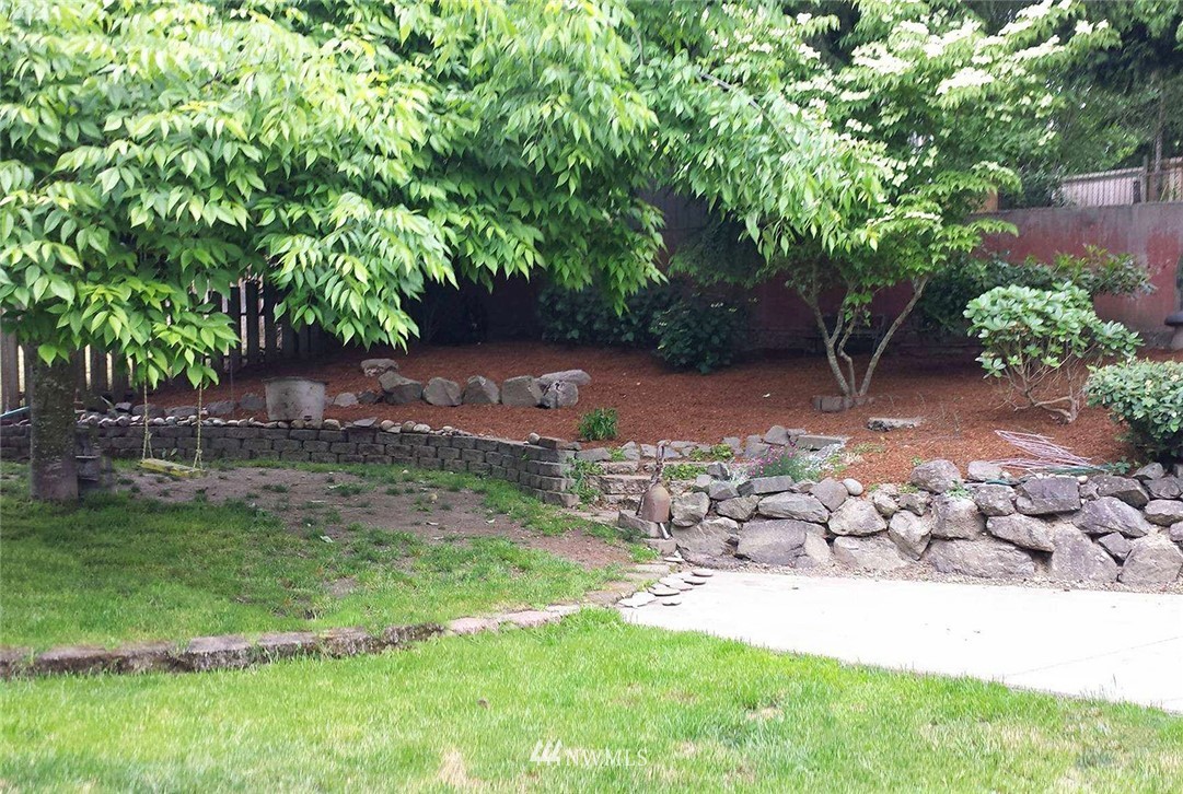 7326 East Collins Road Port Orchard, WA 98366 - Photo 22 of 25 Gallery Image 22