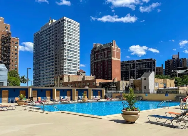 $203,000 | 655 West Irving Park Road, Unit 3706, Chicago, IL 60613