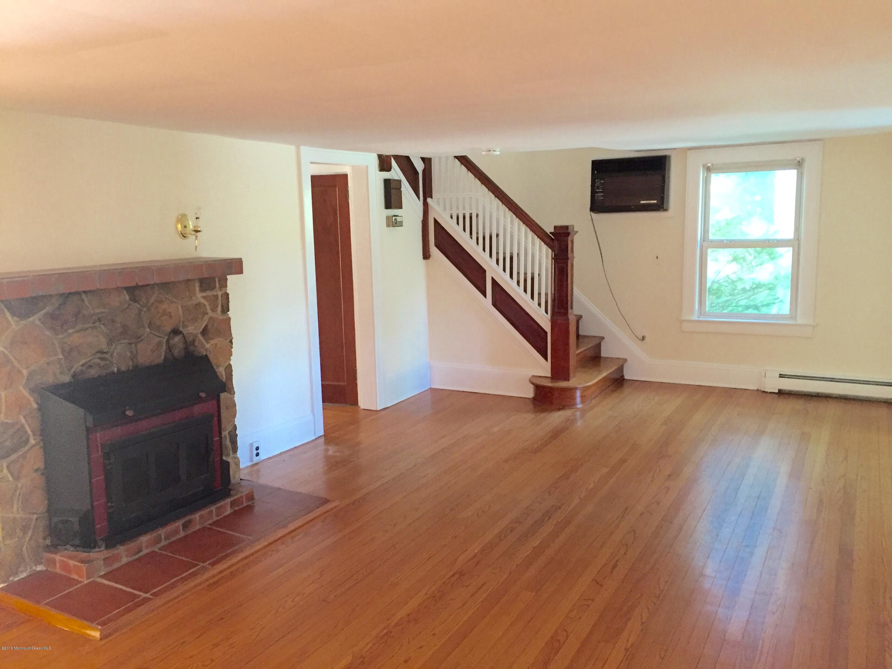 568 Halls Mill Road Freehold, NJ 07728 - Photo 9 of 22 11