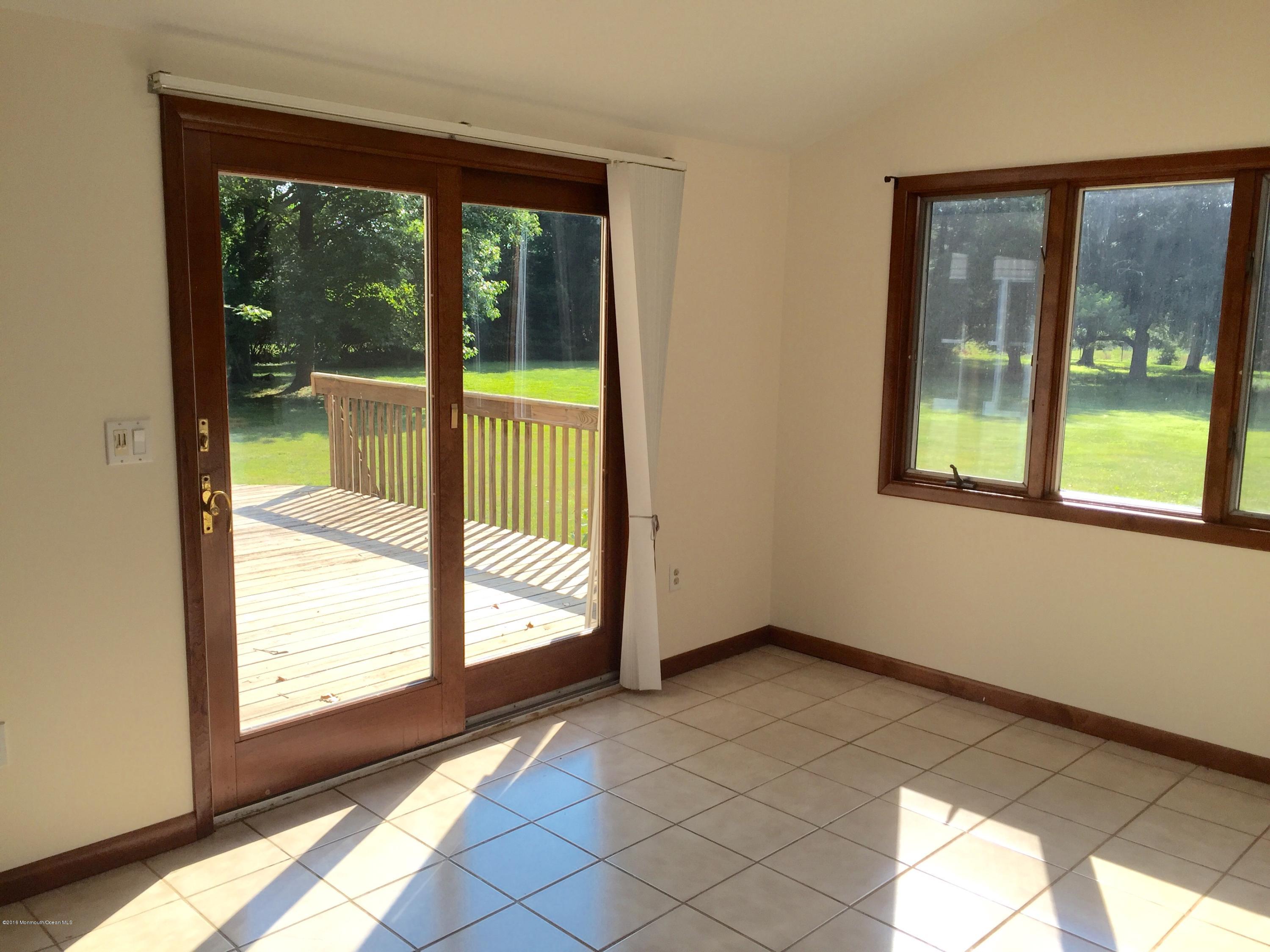 568 Halls Mill Road Freehold, NJ 07728 - Photo 10 of 22 8