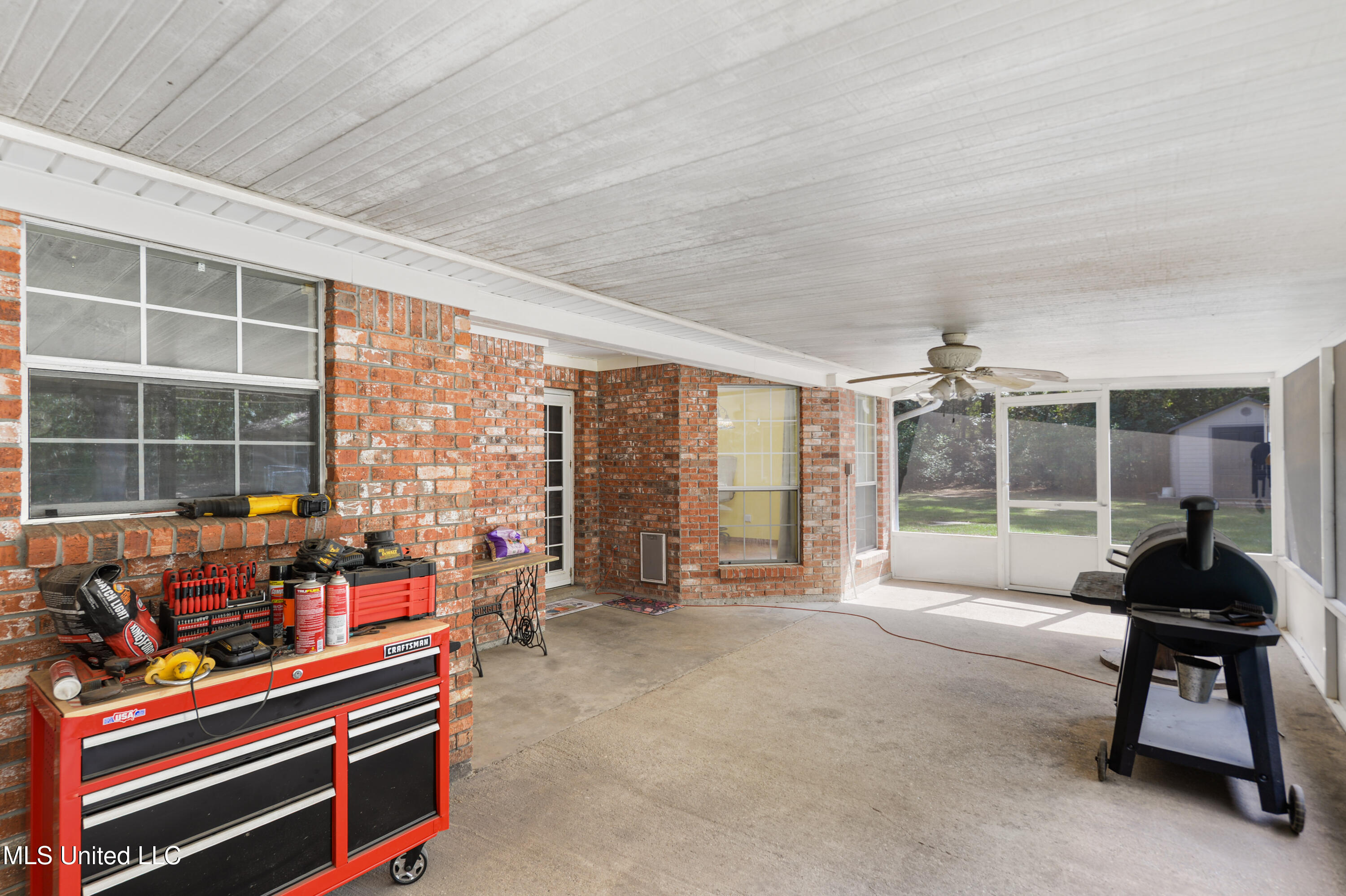 22817 Alamosa Drive Moss Point, MS 39562 - Photo 21 of 36 022 (6)