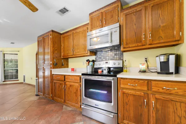 $259,000 | 22817 Alamosa Drive, Moss Point, MS 39562