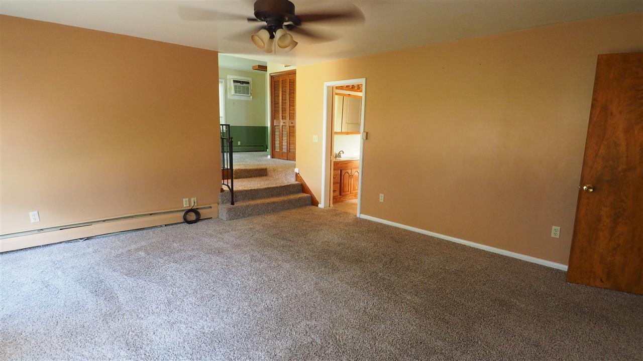 11638 Goshen Road Churubusco, IN 46723 - Photo 11 of 29 Gallery Image 11