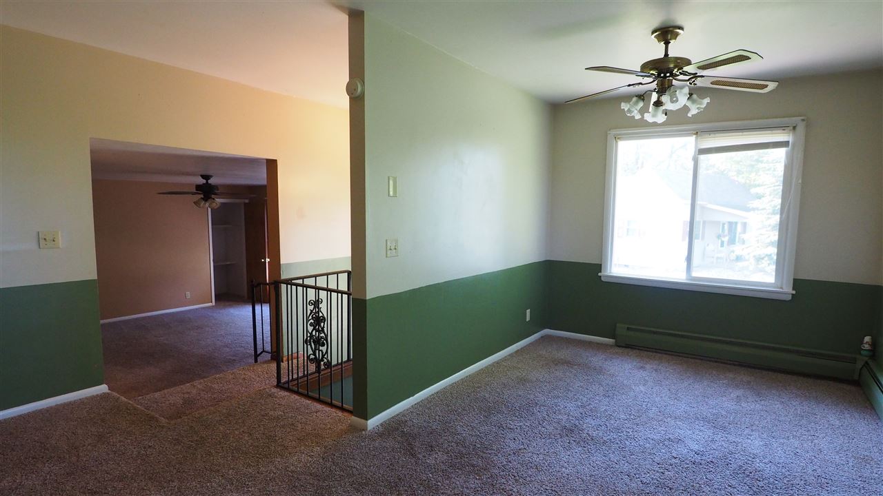 11638 Goshen Road Churubusco, IN 46723 - Photo 13 of 29 Gallery Image 13