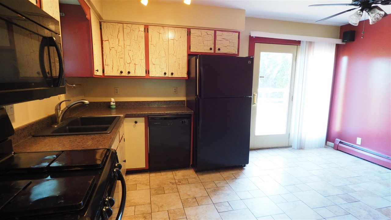 11638 Goshen Road Churubusco, IN 46723 - Photo 19 of 29 Gallery Image 19