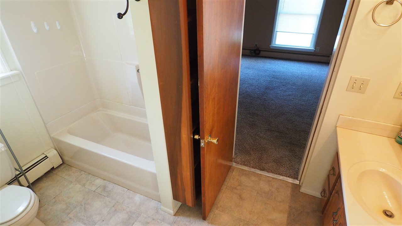 11638 Goshen Road Churubusco, IN 46723 - Photo 22 of 29 Gallery Image 22
