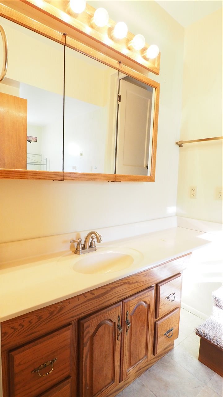 11638 Goshen Road Churubusco, IN 46723 - Photo 25 of 29 Gallery Image 25