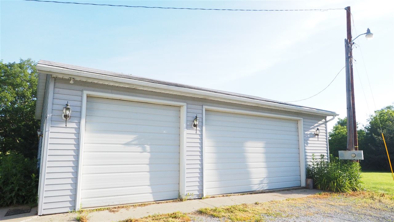 11638 Goshen Road Churubusco, IN 46723 - Photo 26 of 29 Gallery Image 26