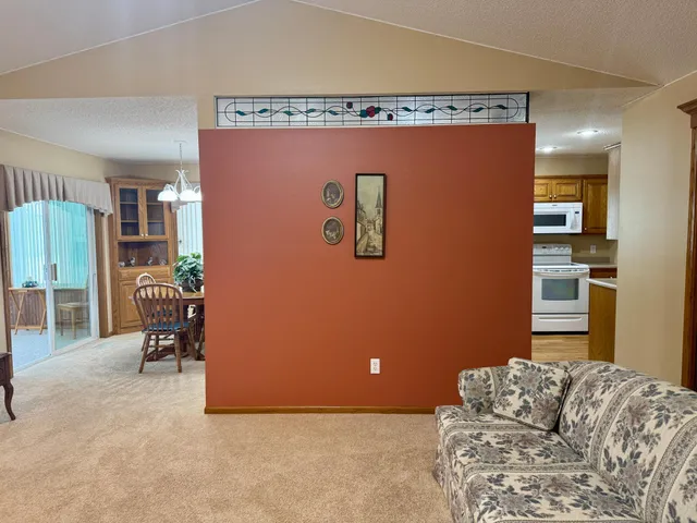 $299,900 | 929 Willow View Circle, Waite Park, MN 56387