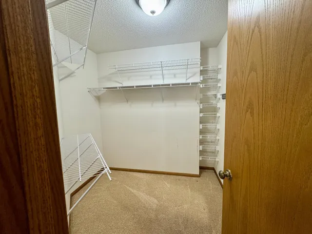 $299,900 | 929 Willow View Circle, Waite Park, MN 56387