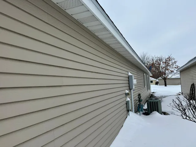 $299,900 | 929 Willow View Circle, Waite Park, MN 56387