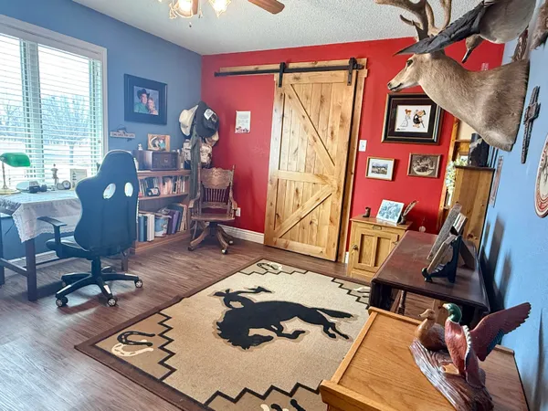 $369,995 | 19 Ridgeview, Farwell, TX 79325