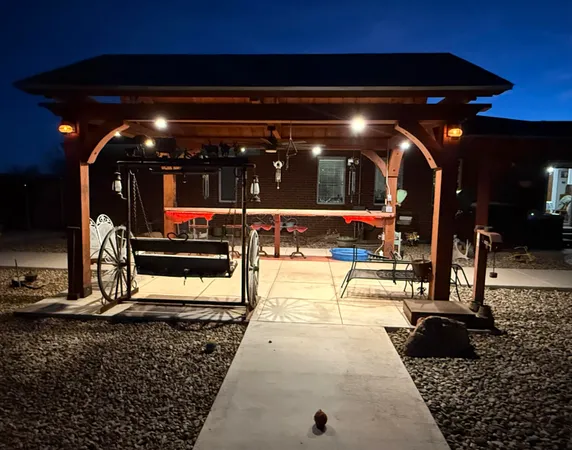 $369,995 | 19 Ridgeview, Farwell, TX 79325