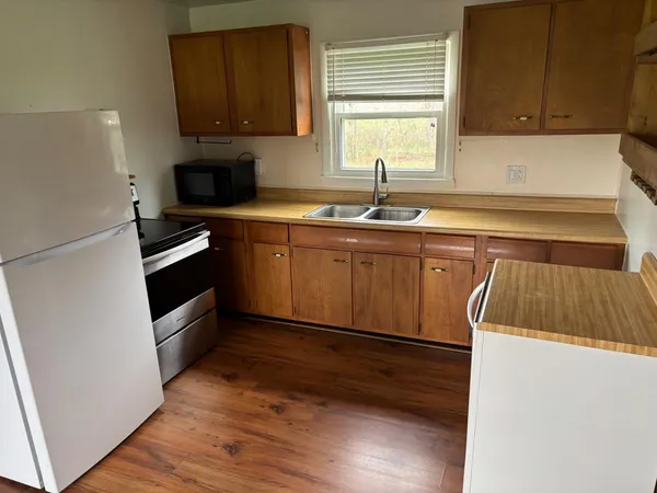 $299,900 | 17227 St Car Road, Brookville, IN 47012